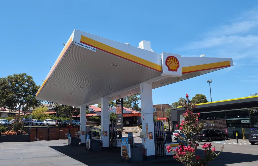 Skip the queue and save on every fill with Scan Pump $ave™!, now available at over 800+ OTR & Reddy Express stores.